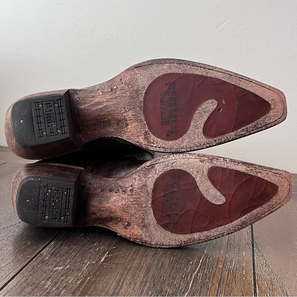 Corral Brown Leather Embroidered Western Cowboy Boots Womens size 9 - Picture 10 of 12